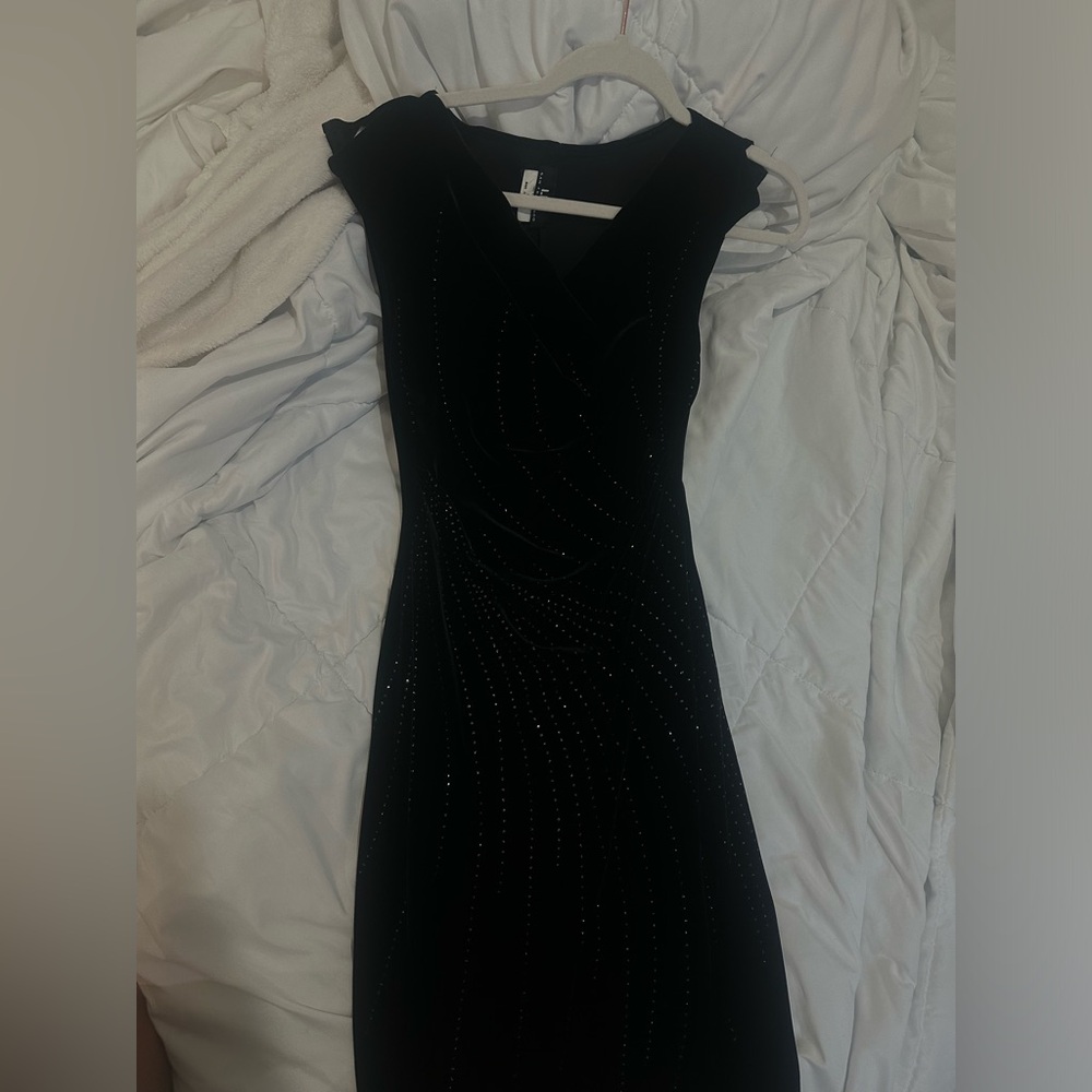 vintage velvet midi dress